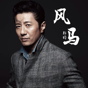 轮奸大奶骚货在线视频
